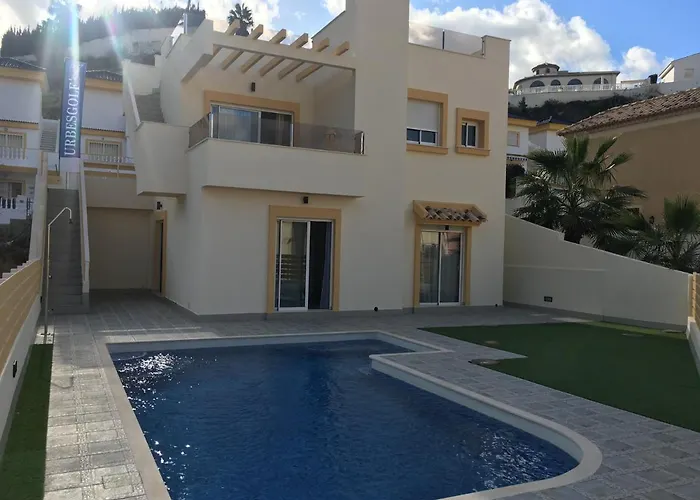 Quesada Luxury Villa