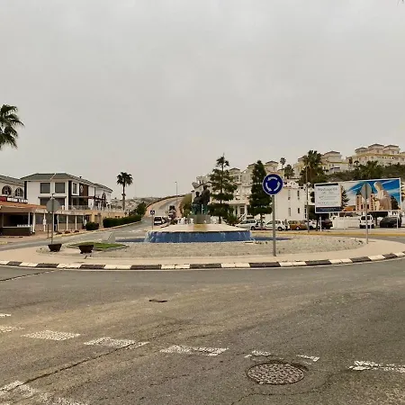 Quesada Luxury Villa *